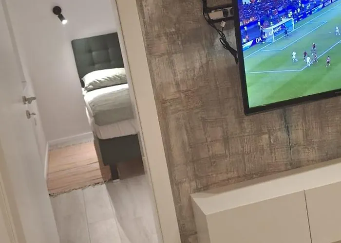 Апартаменти Aria New Пула